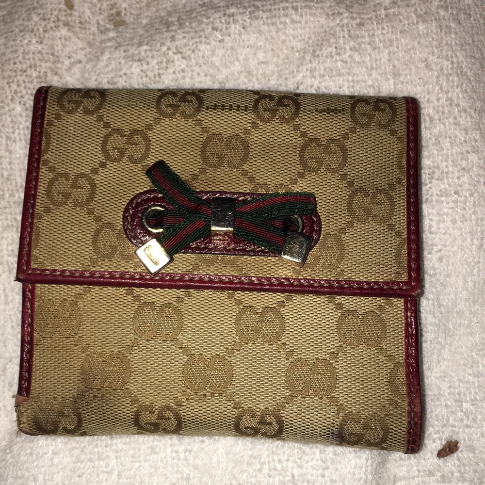 Gucci Beige Brown Monogram Bifold Wallet with Red Trim and Green-Red Bow Accent